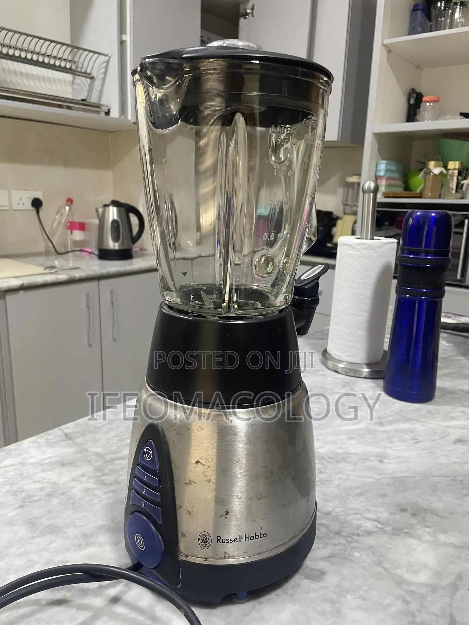 Smoothie Maker/Blender 600W With Glass Jug