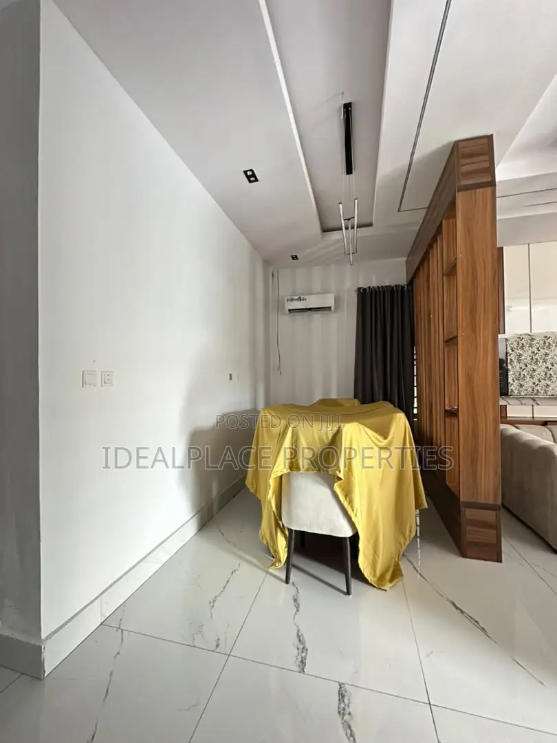 5bdrm Duplex in Lekki for sale