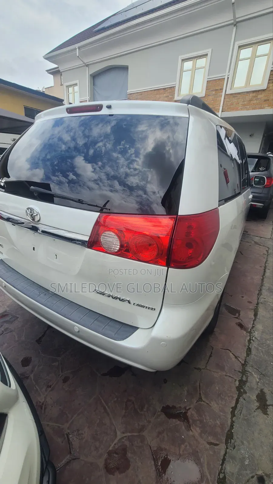 Toyota Sienta 2008 White