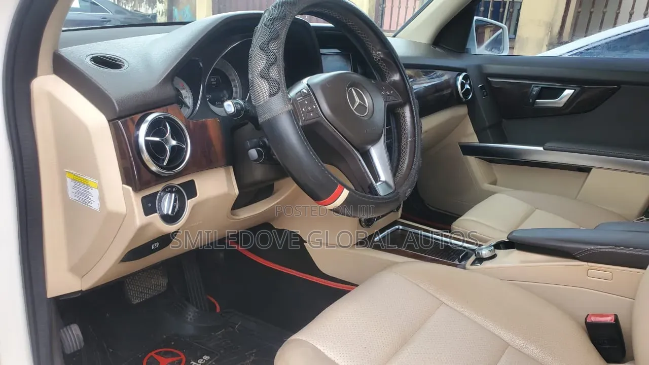 Mercedes-Benz GLK-Class 350 4MATIC 2014 White
