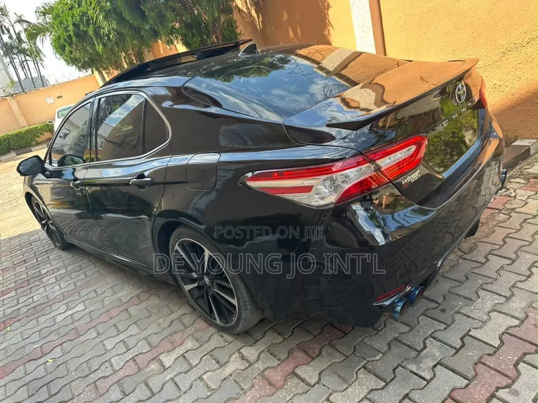 Toyota Camry XSE V6 2021 Black