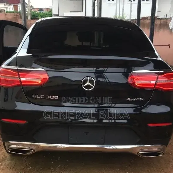 Mercedes-Benz GLC-Class 2017 Black