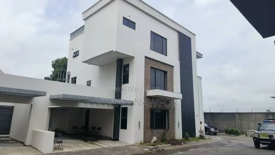 5bdrm Duplex in Aso Villa, Asokoro for sale