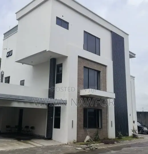 5bdrm Duplex in Aso Villa, Asokoro for sale