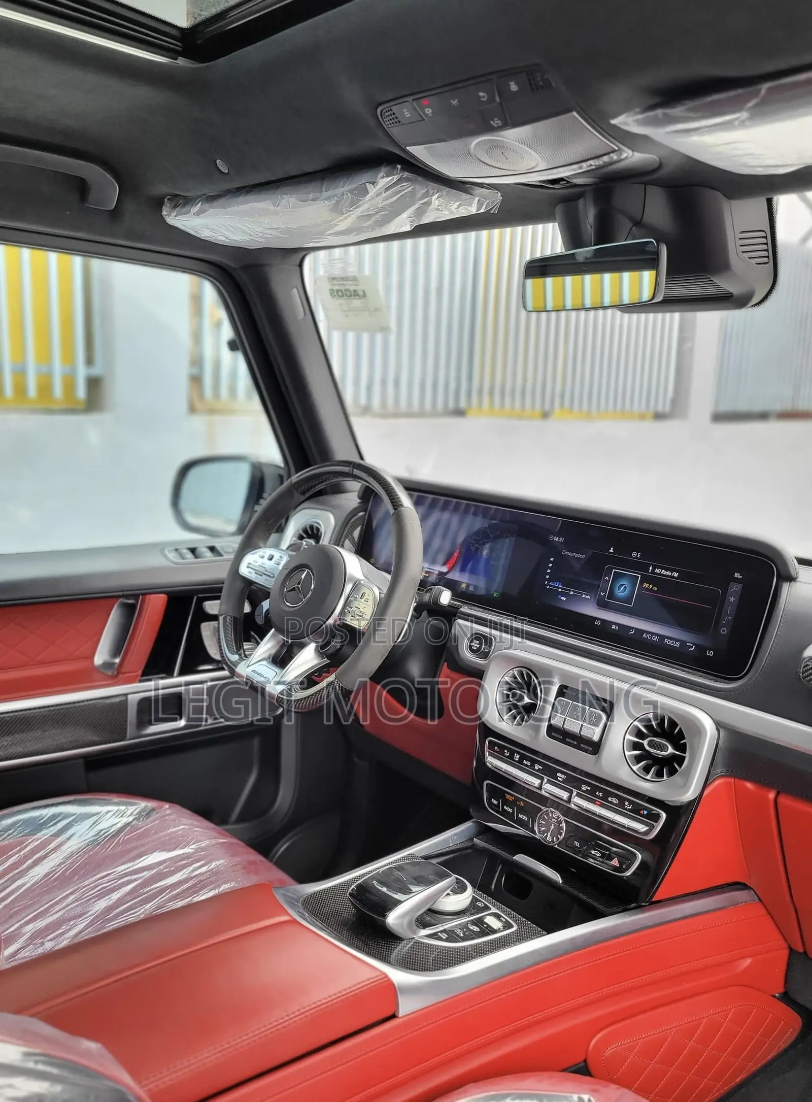 Mercedes-Benz Intouro 2020 White