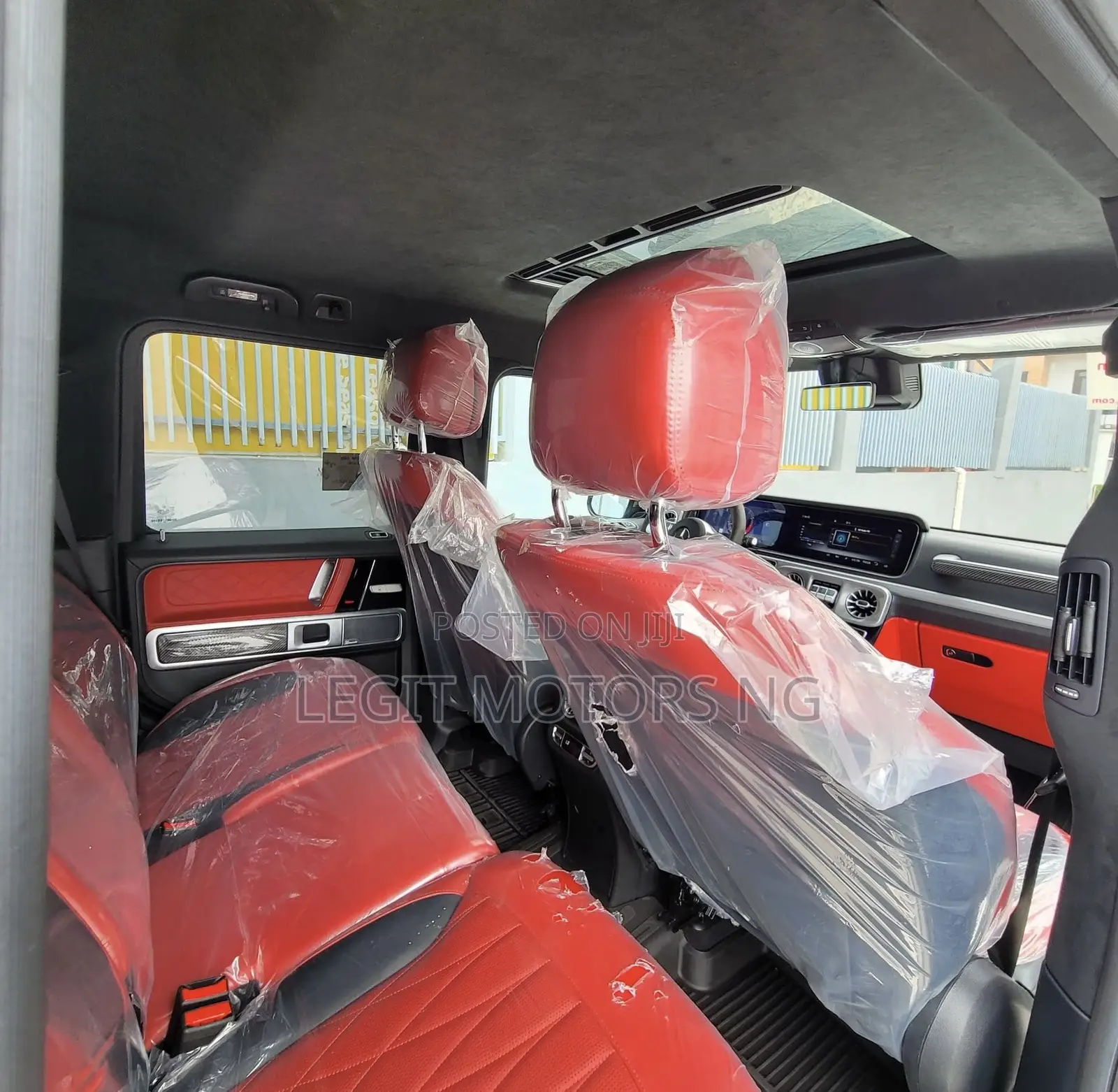 Mercedes-Benz Intouro 2020 White