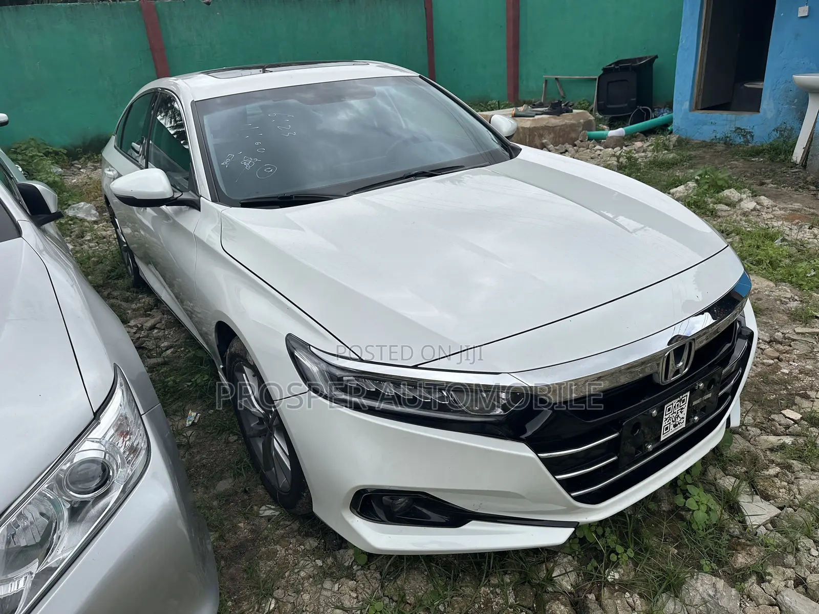 Honda Accord Touring 2.0T 2022 White