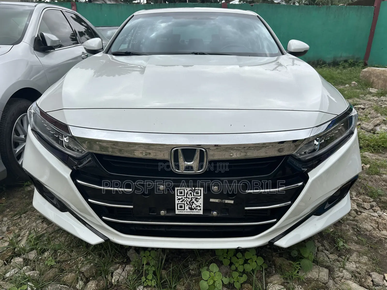Honda Accord Touring 2.0T 2022 White