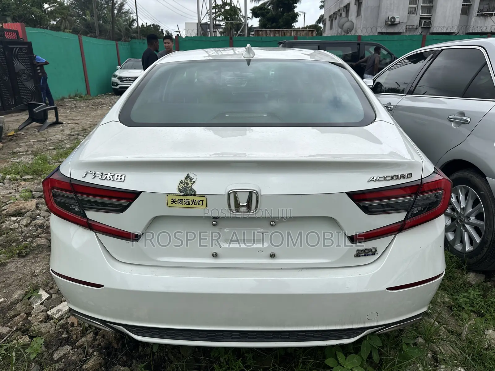 Honda Accord Touring 2.0T 2022 White