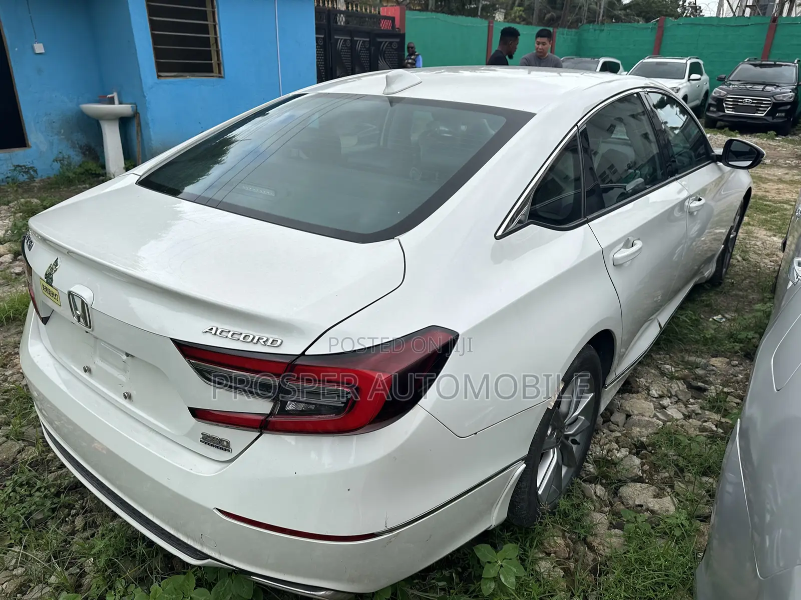 Honda Accord Touring 2.0T 2022 White
