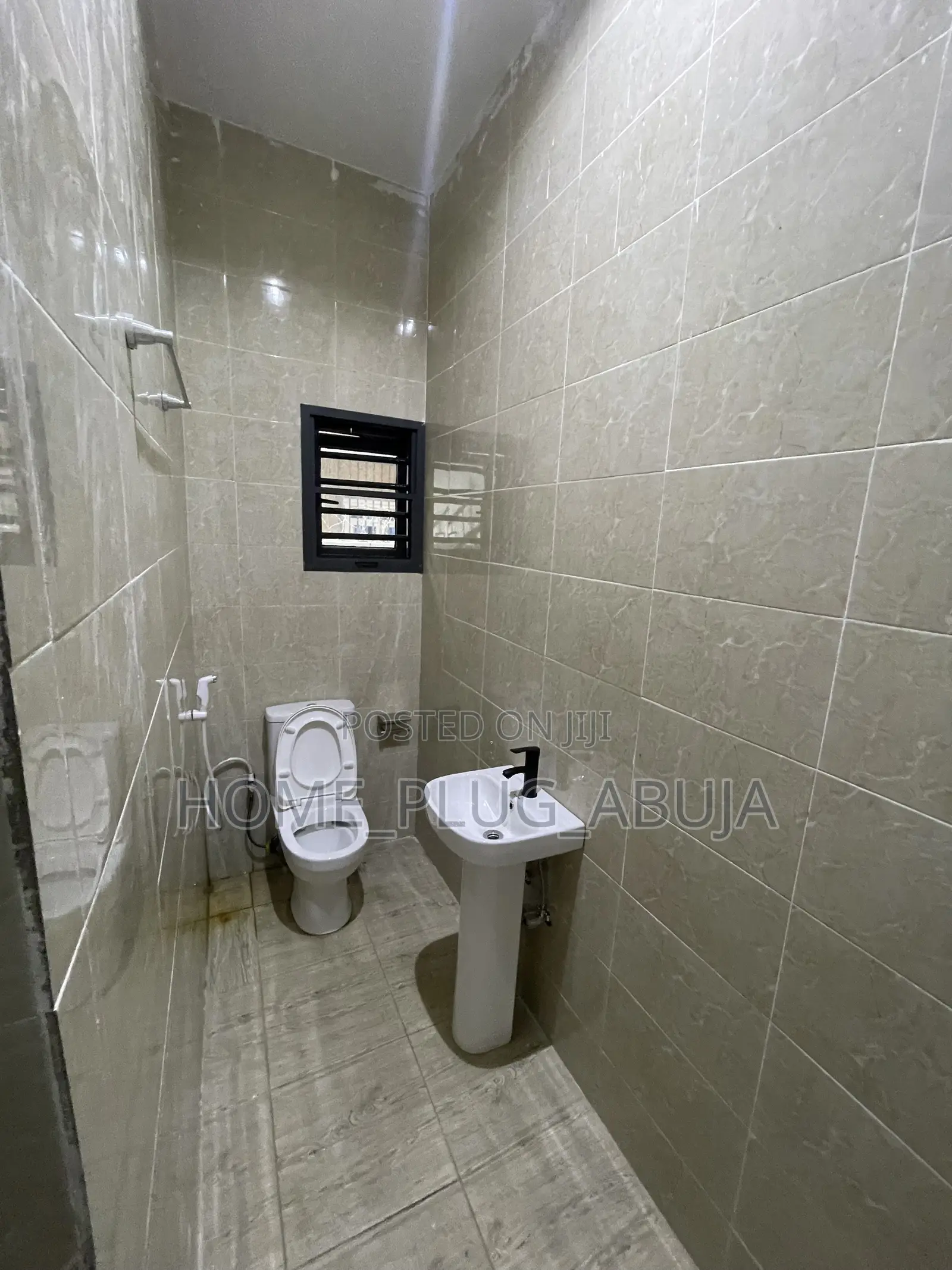 2bdrm Block of Flats in Fo1 Kubwa for rent