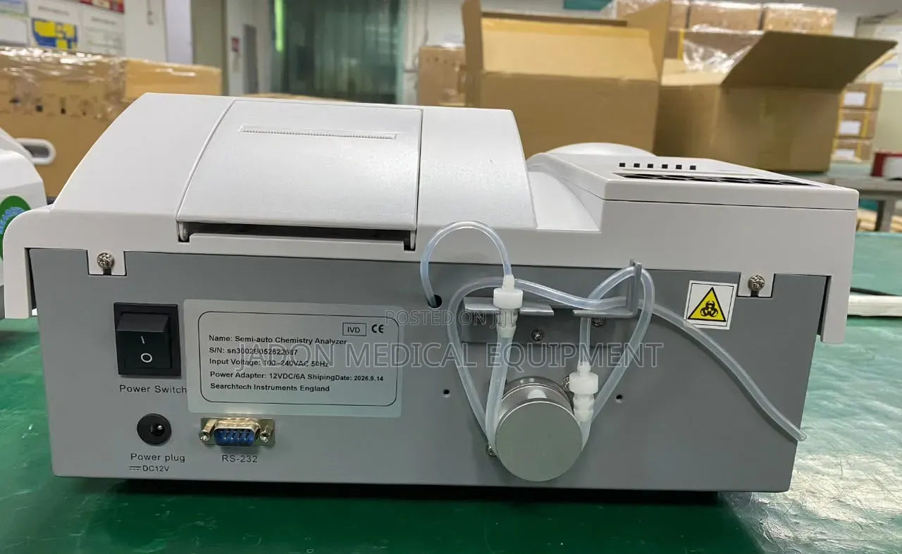 Semi Automatic Chemistry Analyzer