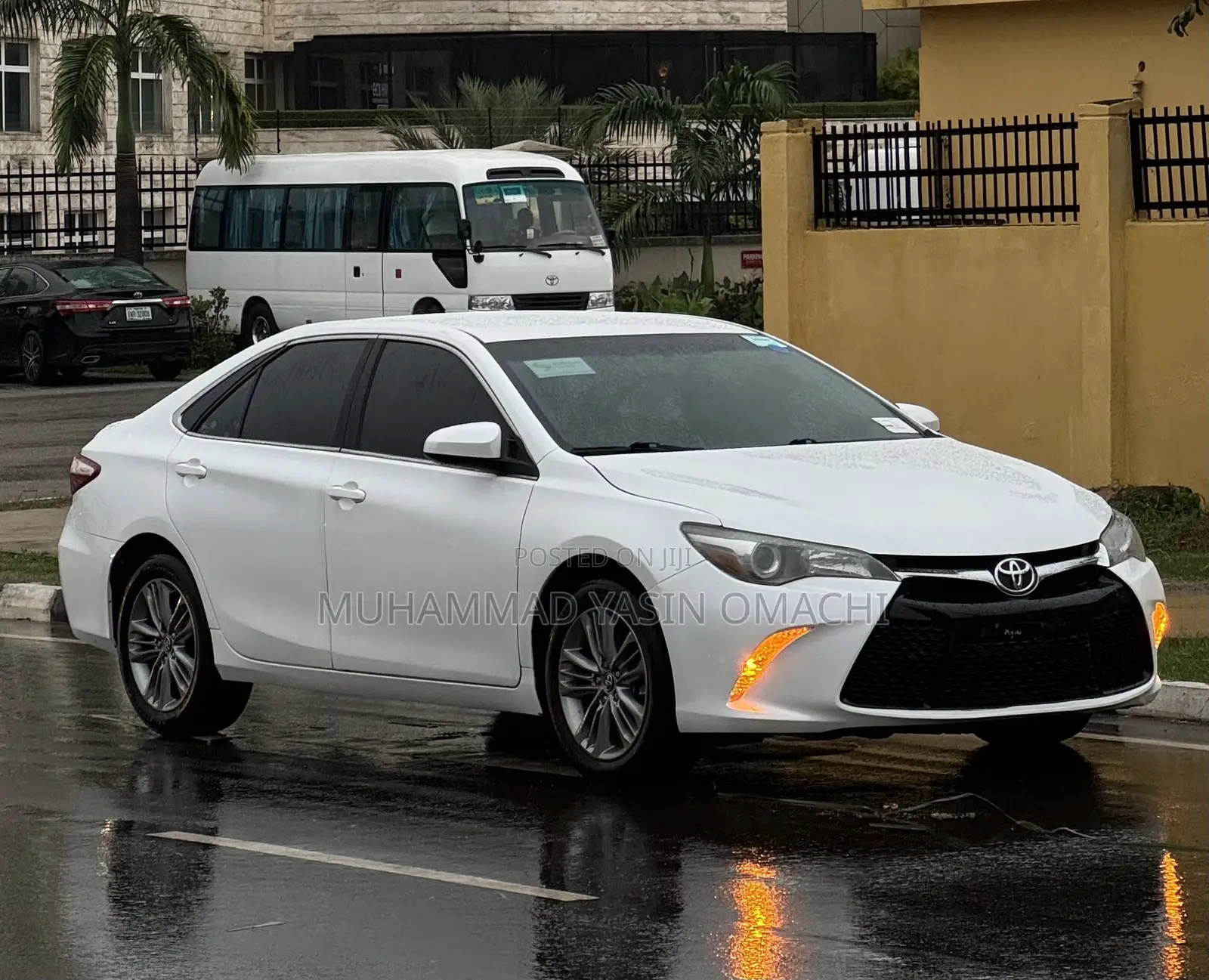 Toyota Camry 2015 White