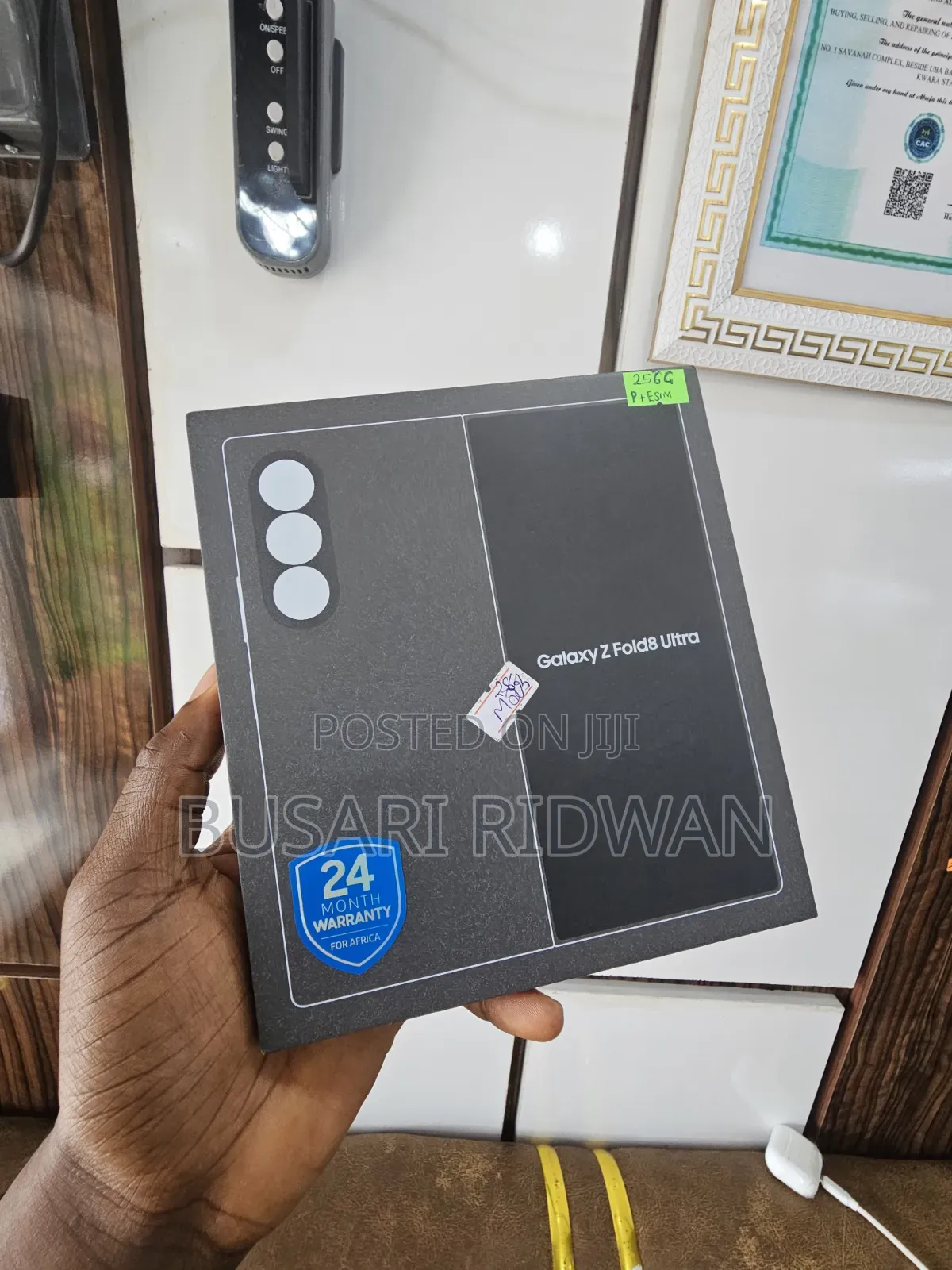 New Samsung Galaxy Z Fold8 Ultra 256 GB Graphite