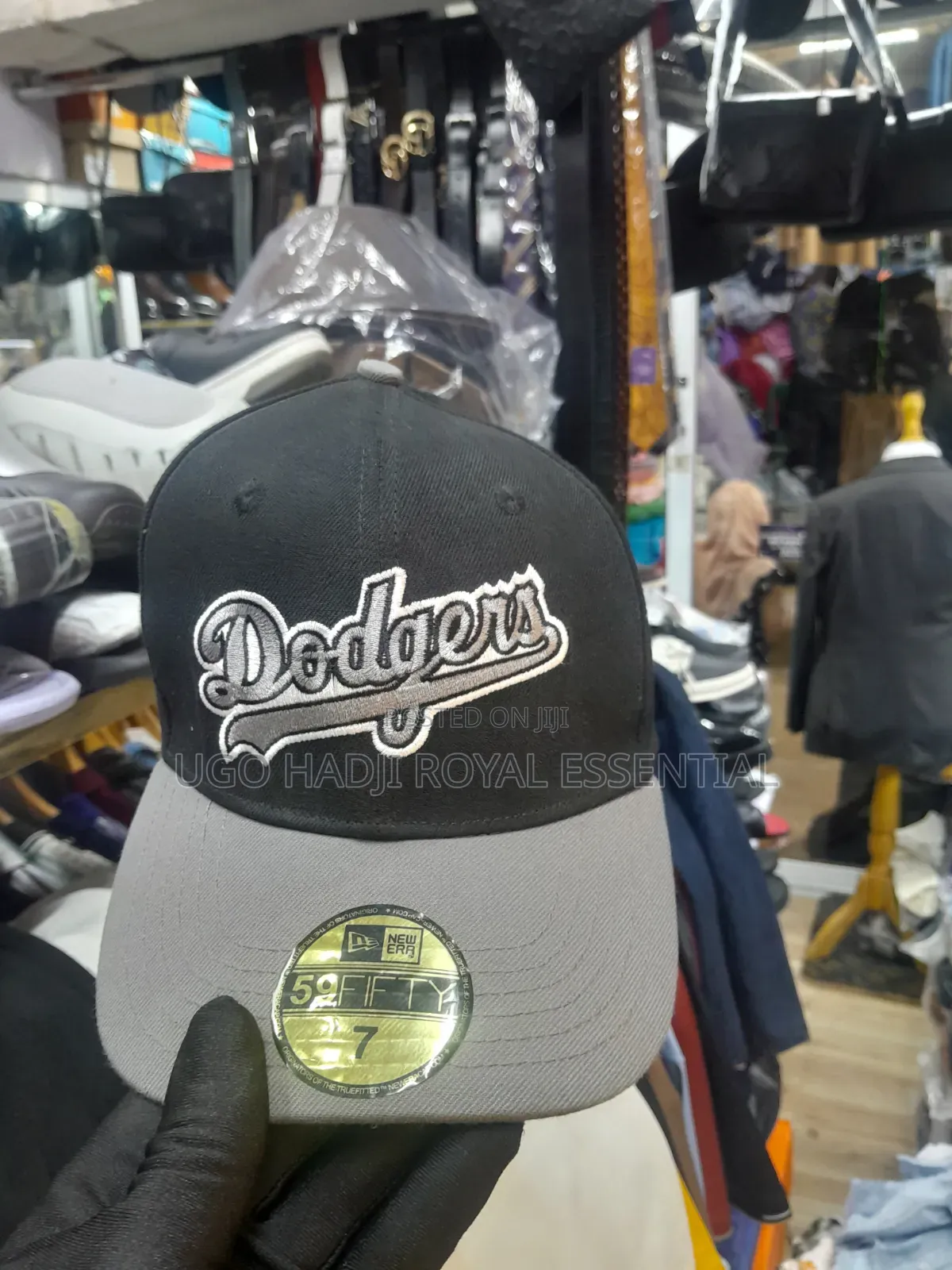 New Era 59FIFTY Los Angeles Dodgers Fitted Hat – Size 7 (Black/Grey)