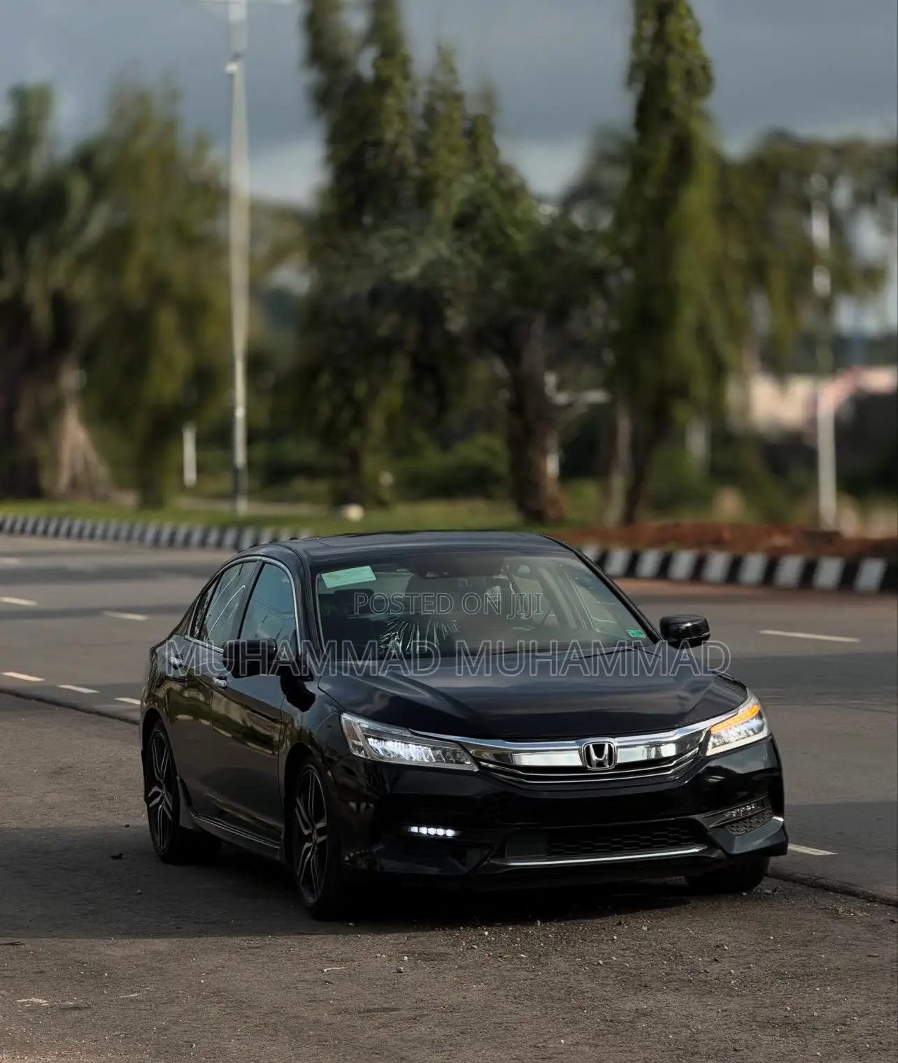 Honda Accord Touring V6 4dr Sedan FWD (3.5L 6cyl 6A) 2017 Black