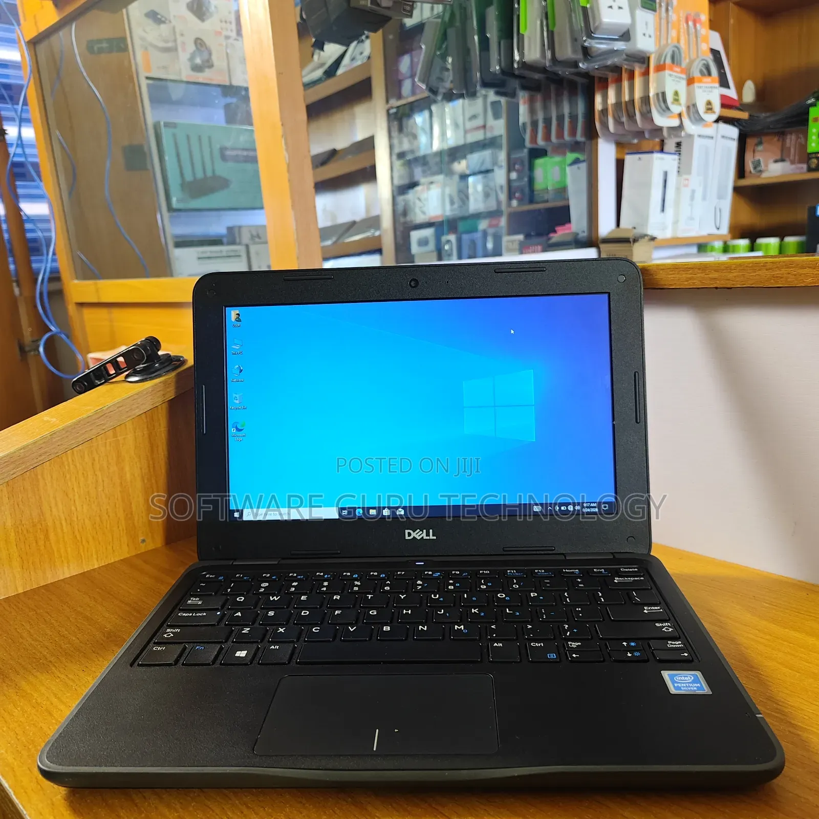 Laptop Dell Latitude 3190 4GB Intel Pentium SSD 128GB