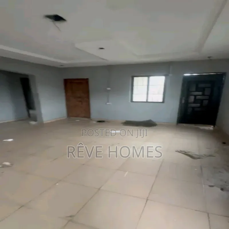2bdrm Block of Flats in Bariga / Shomolu for rent
