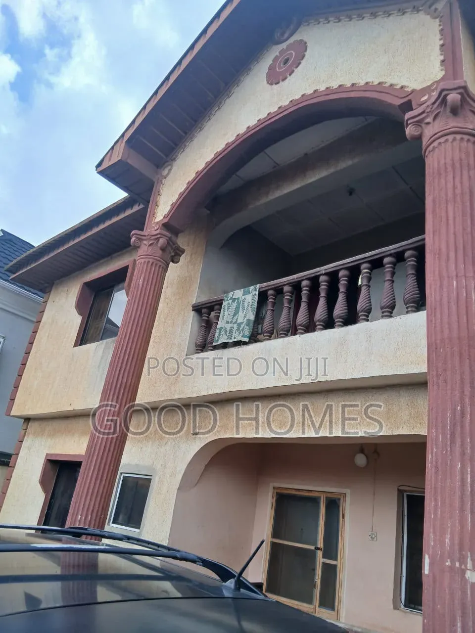 20bdrm Block of Flats in Odeleye, Igando / Ikotun/Igando for sale