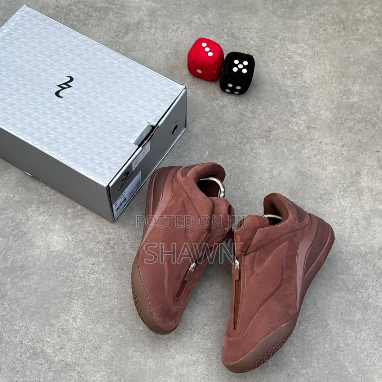 Converse Shai 001 Sneakers