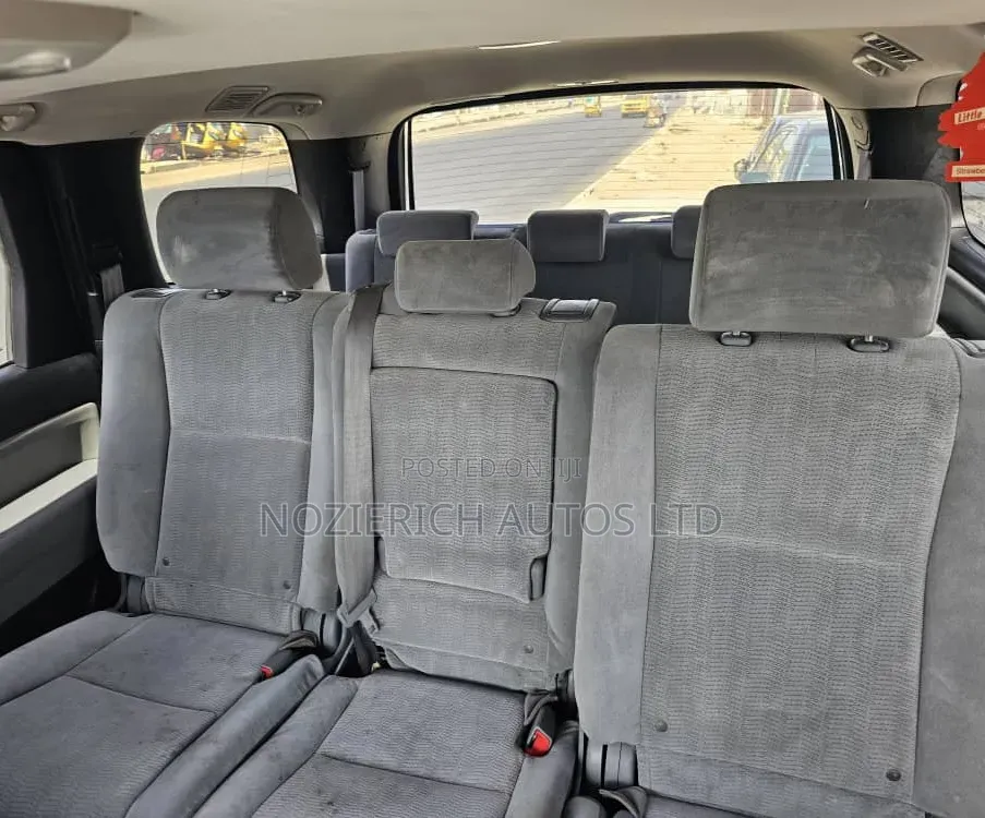 Toyota Sequoia 2008 Silver