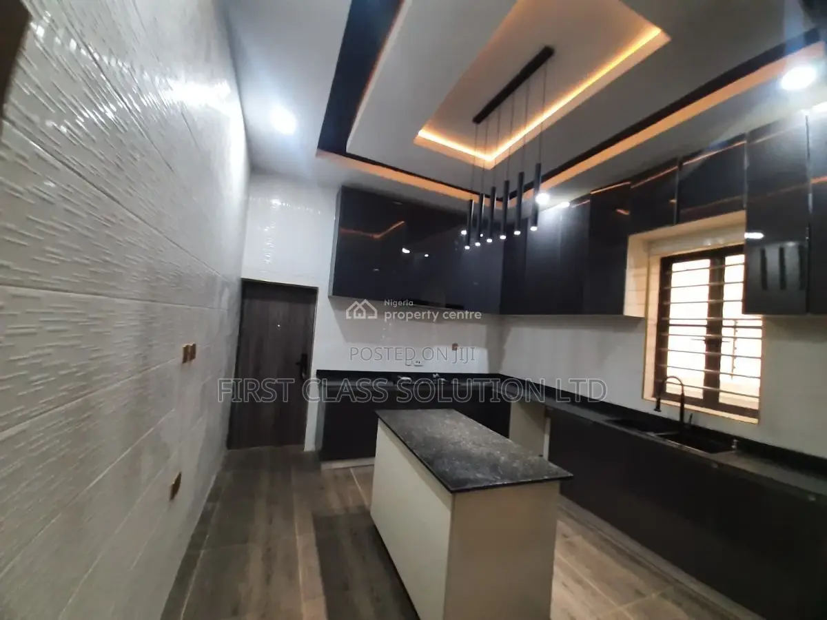 Furnished 5bdrm Duplex in Enugu State for sale