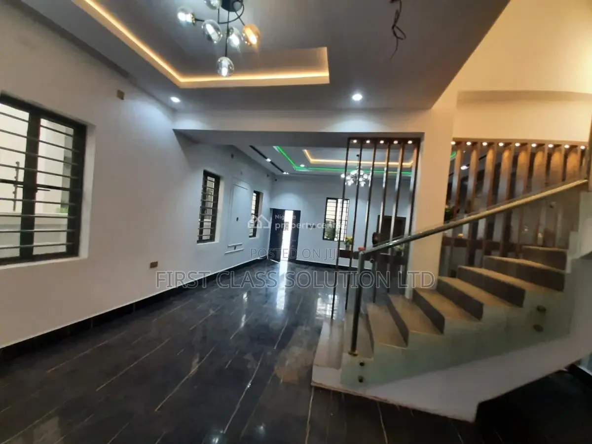 Furnished 5bdrm Duplex in Enugu State for sale