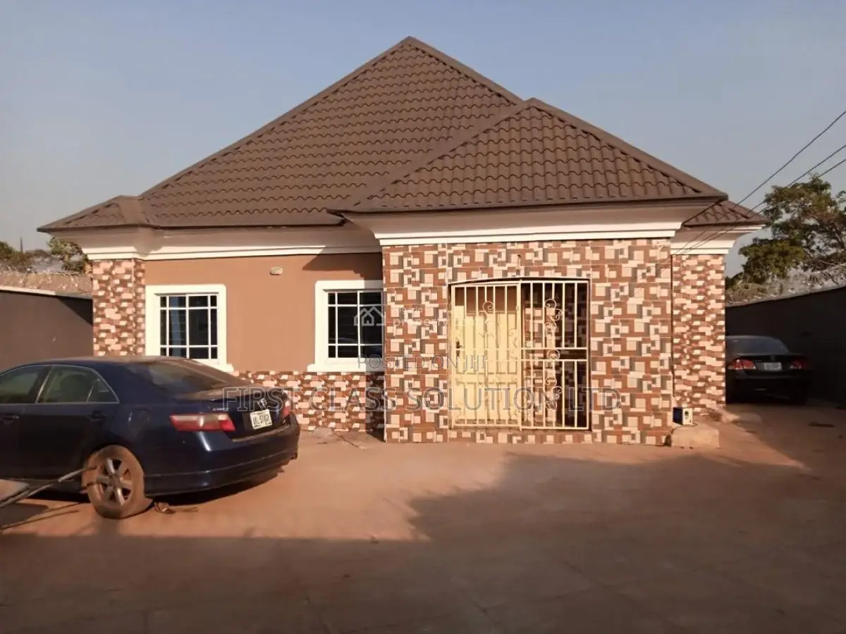Furnished 4bdrm Duplex in Enugu State for sale