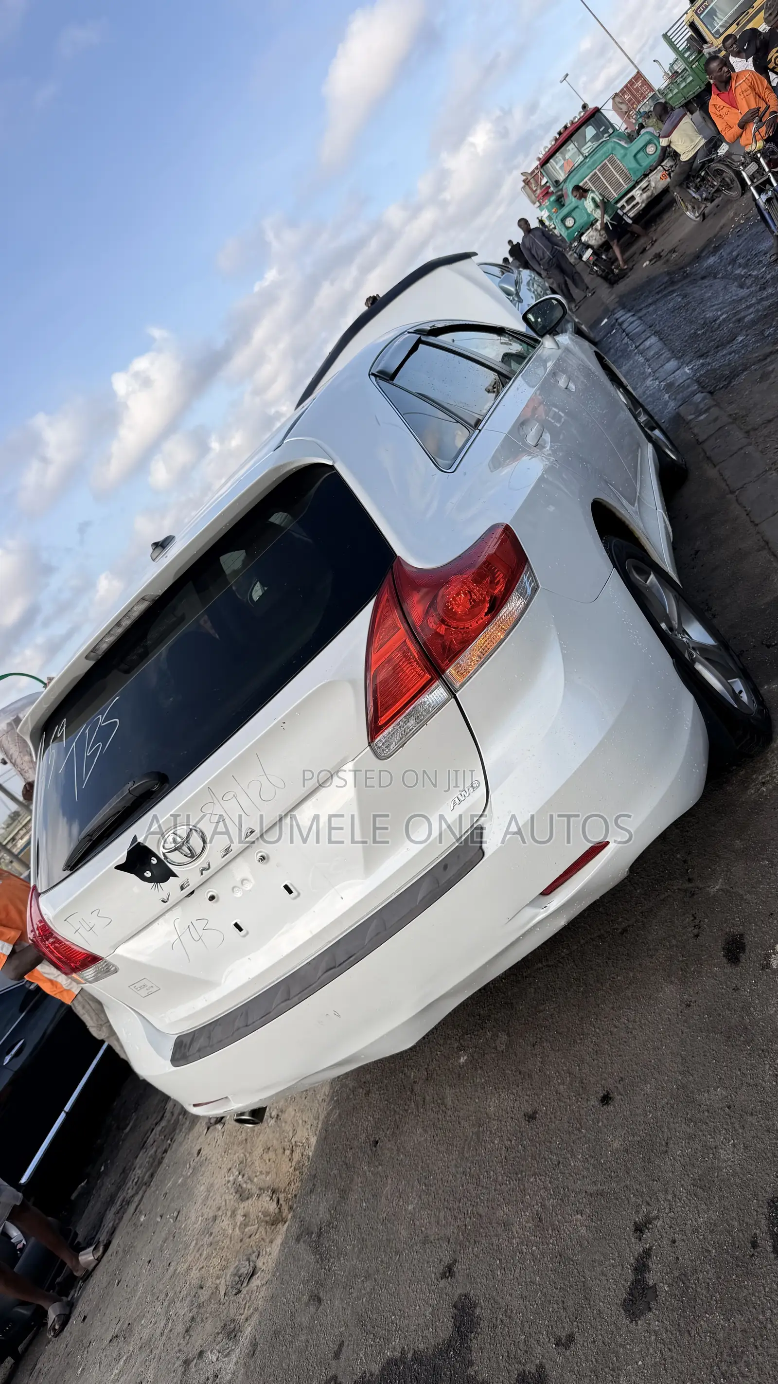Toyota Venza V6 AWD 2010 White