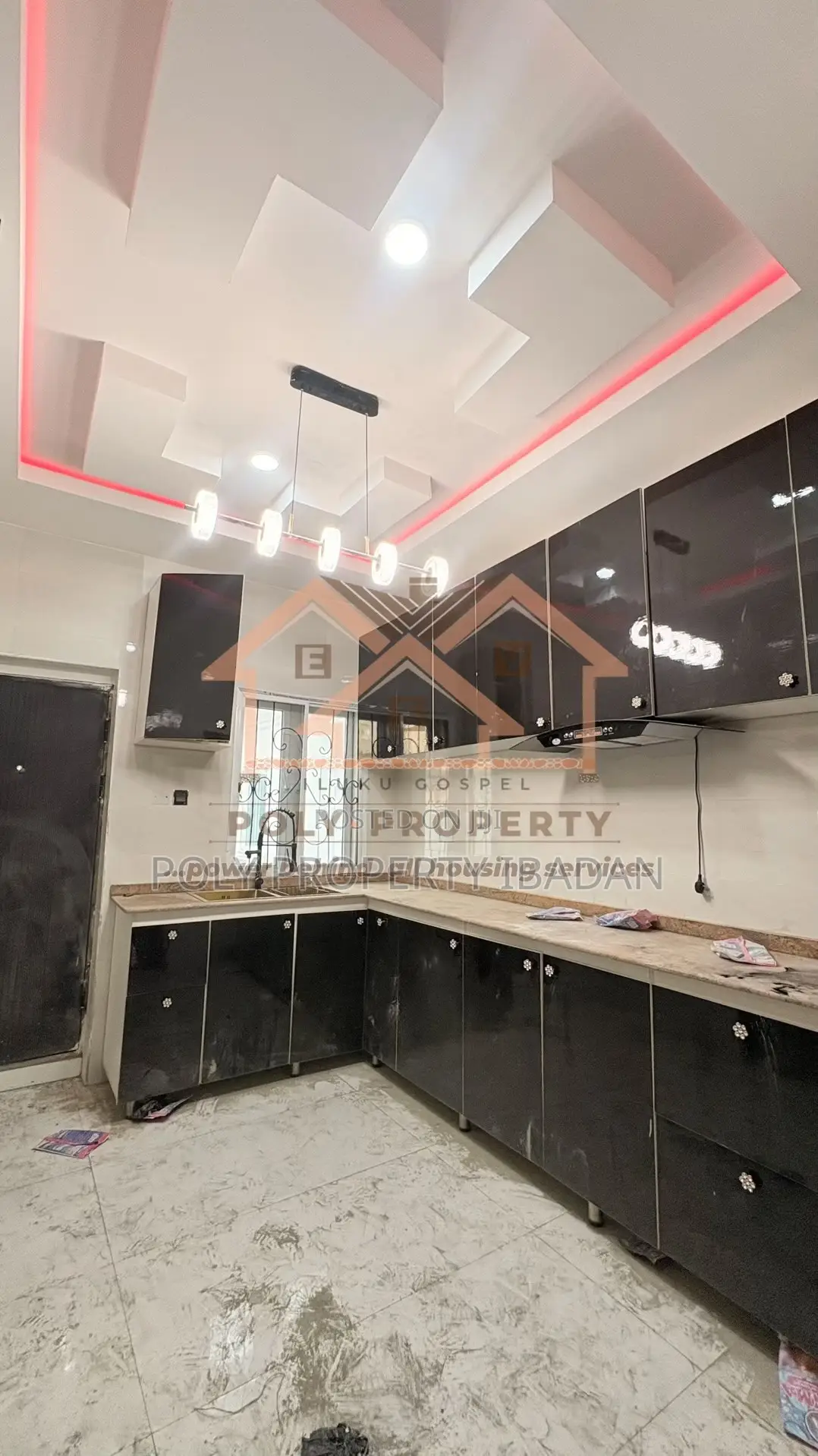 4bdrm Apartment in New Bodija for rent