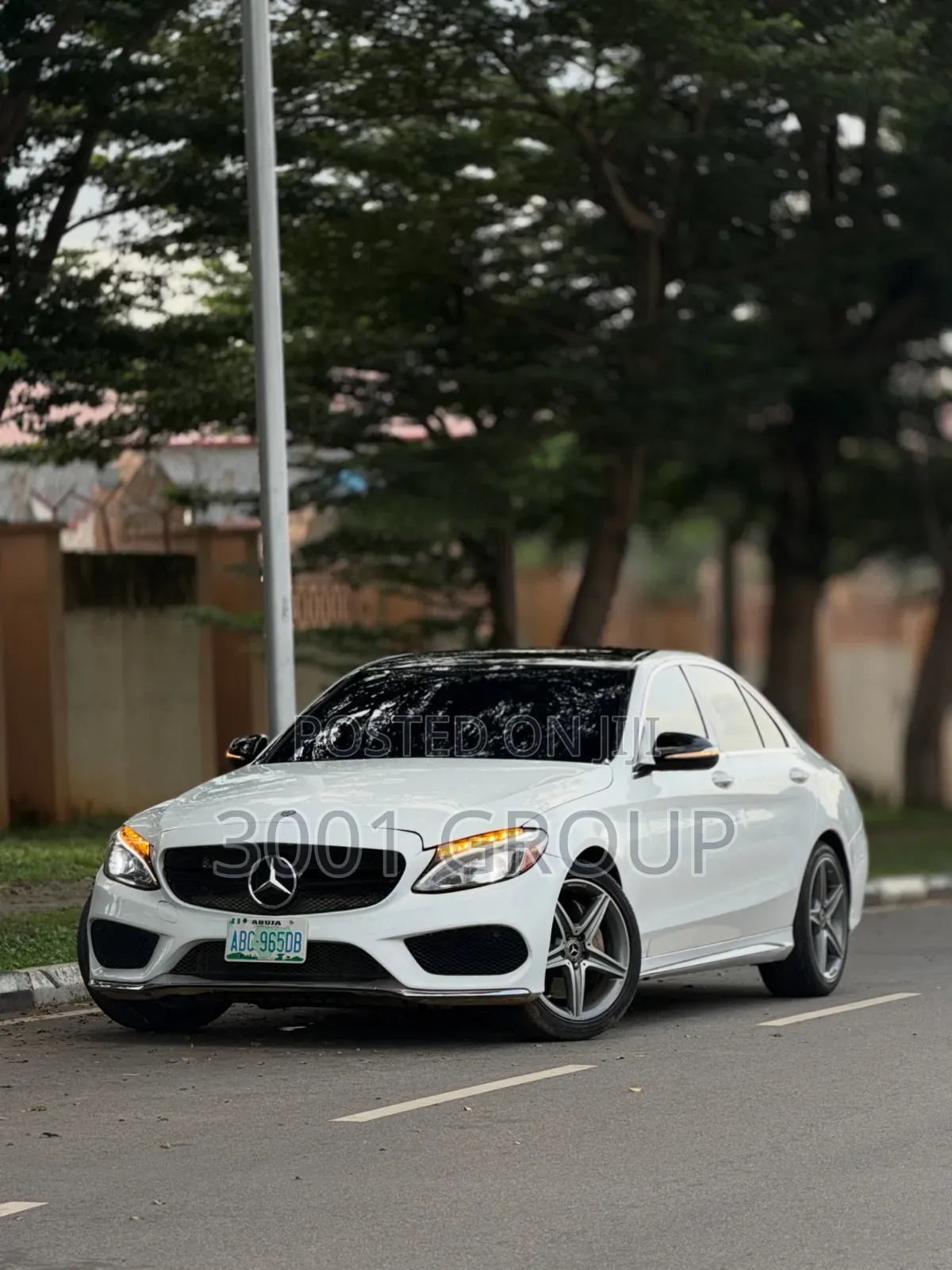 Mercedes-Benz C400 4Matic AWD Sedan (3.0L V6 7A) 2015 White