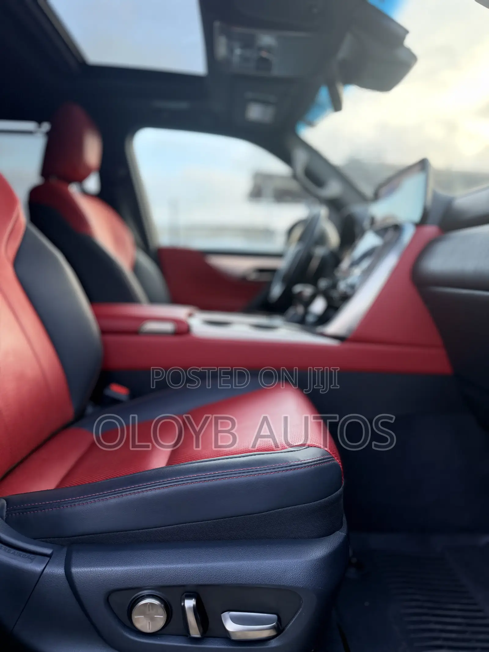 Lexus LX 600 2023 Gold
