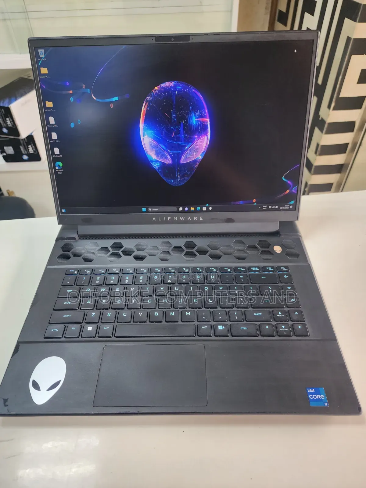 Laptop Dell Allenware M15 R5 16GB Intel Core i7 SSD 1T