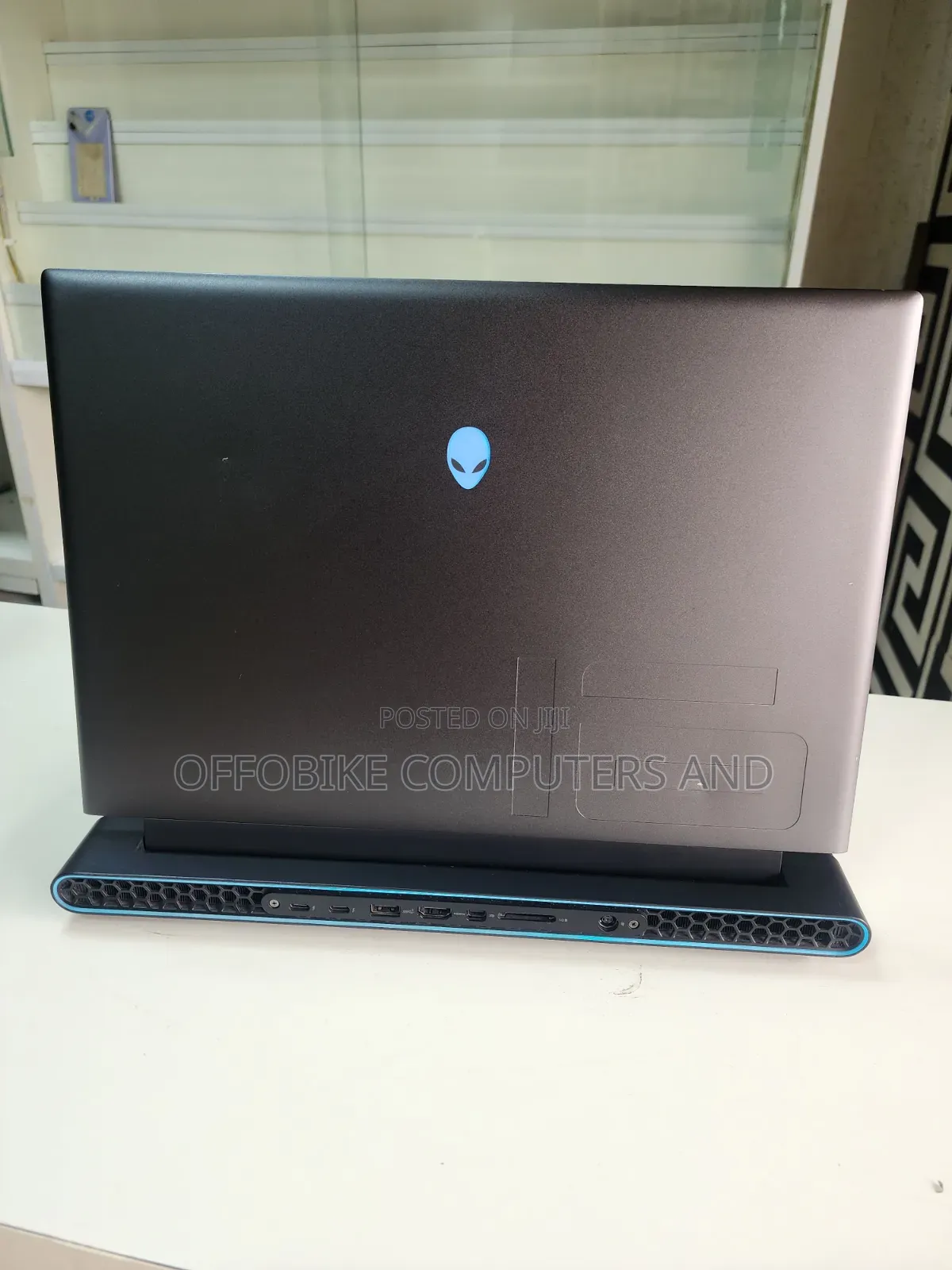 Laptop Dell Allenware M15 R5 16GB Intel Core i7 SSD 1T