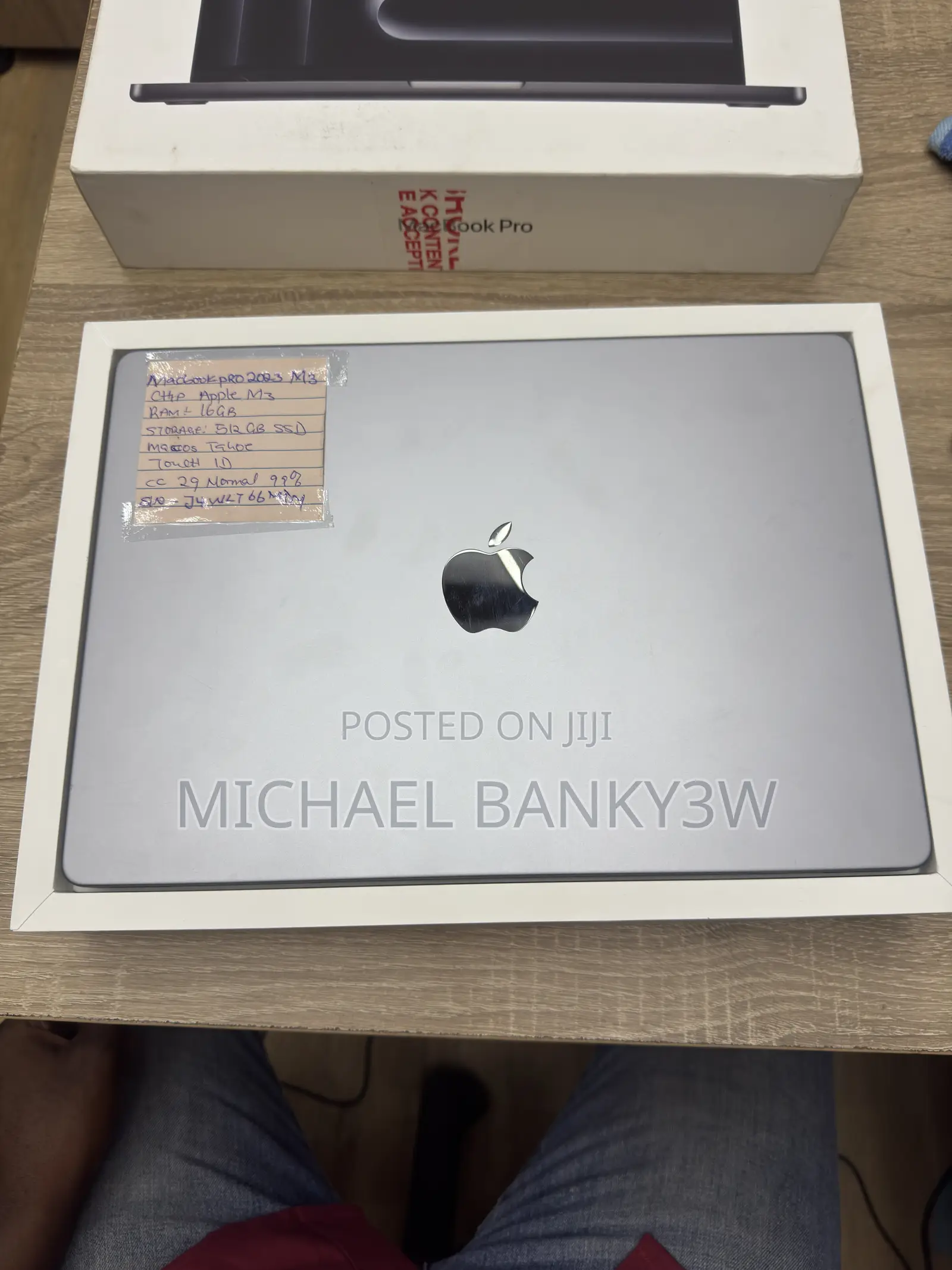 Laptop Apple MacBook Pro 2023 M3 16GB Apple M3 SSD 512GB