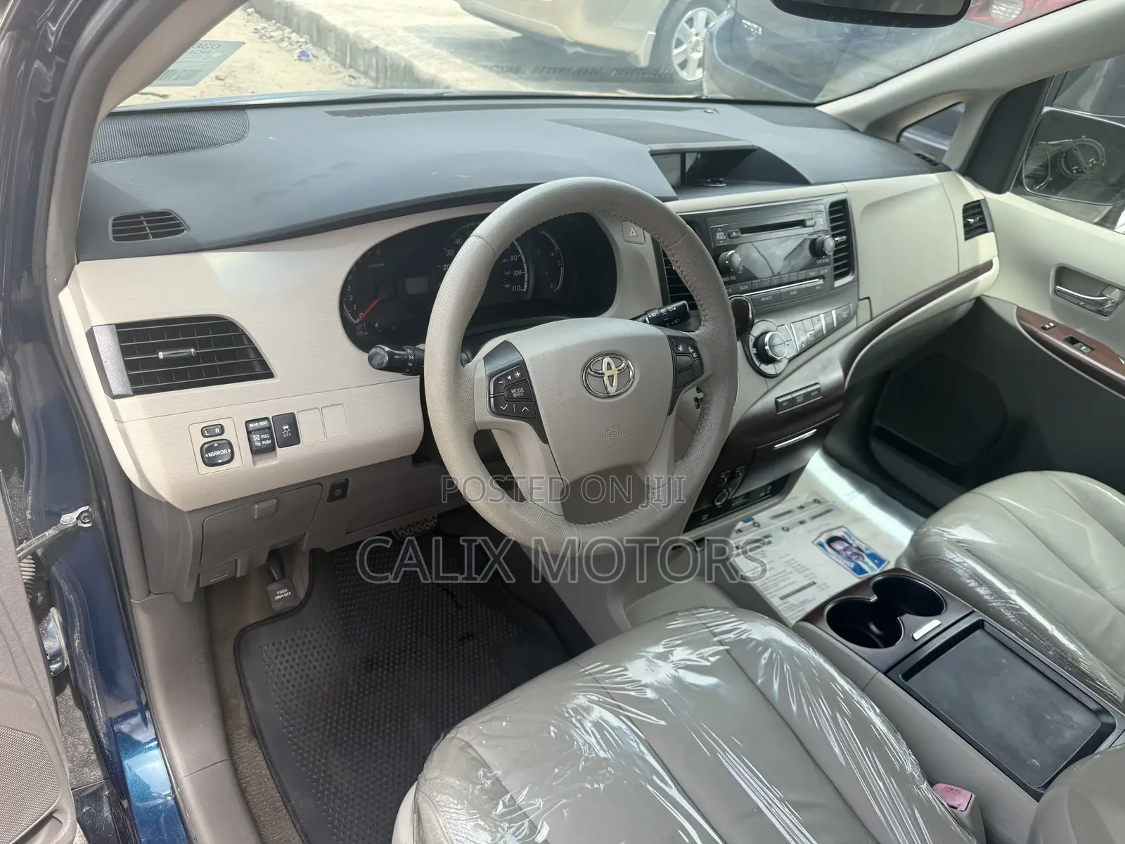 Toyota Sienna 2012 Blue