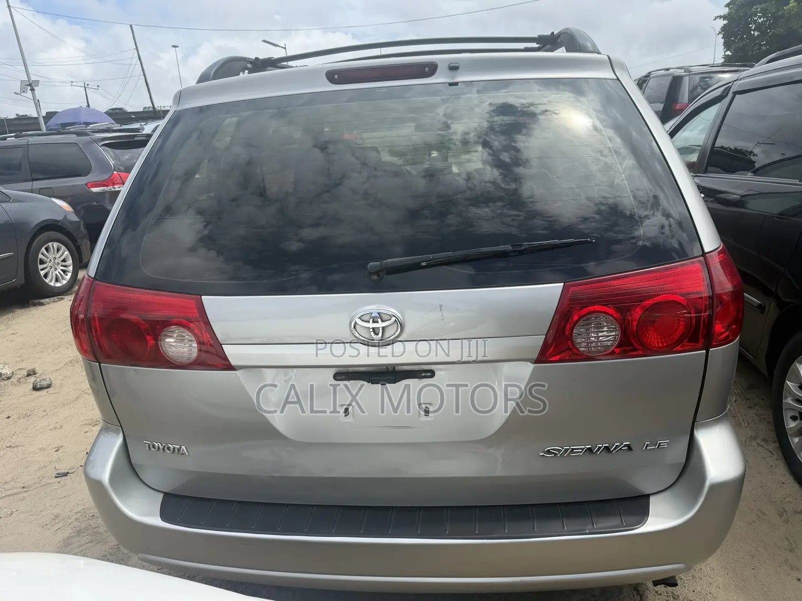 Toyota Sienna 2006 Gold