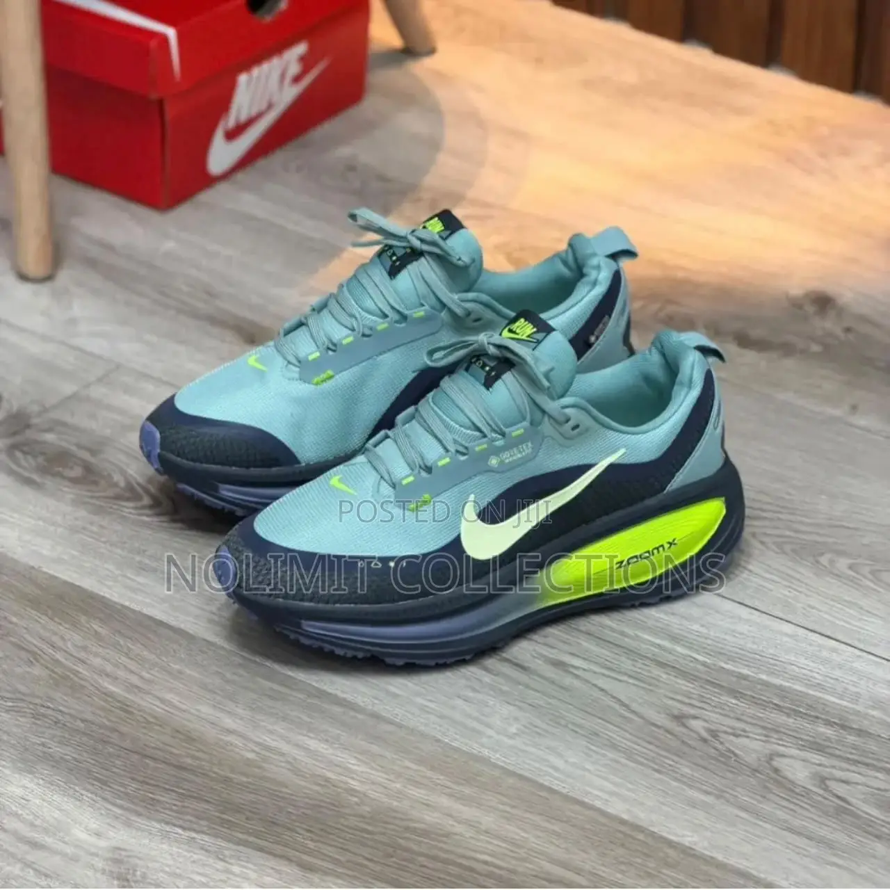 Nike Verome 18 Gore-Tex Sneakers