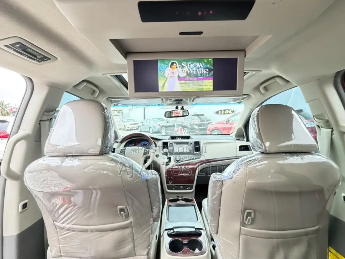 Toyota Sienna Limited 7 Passenger 2012 Burgundy