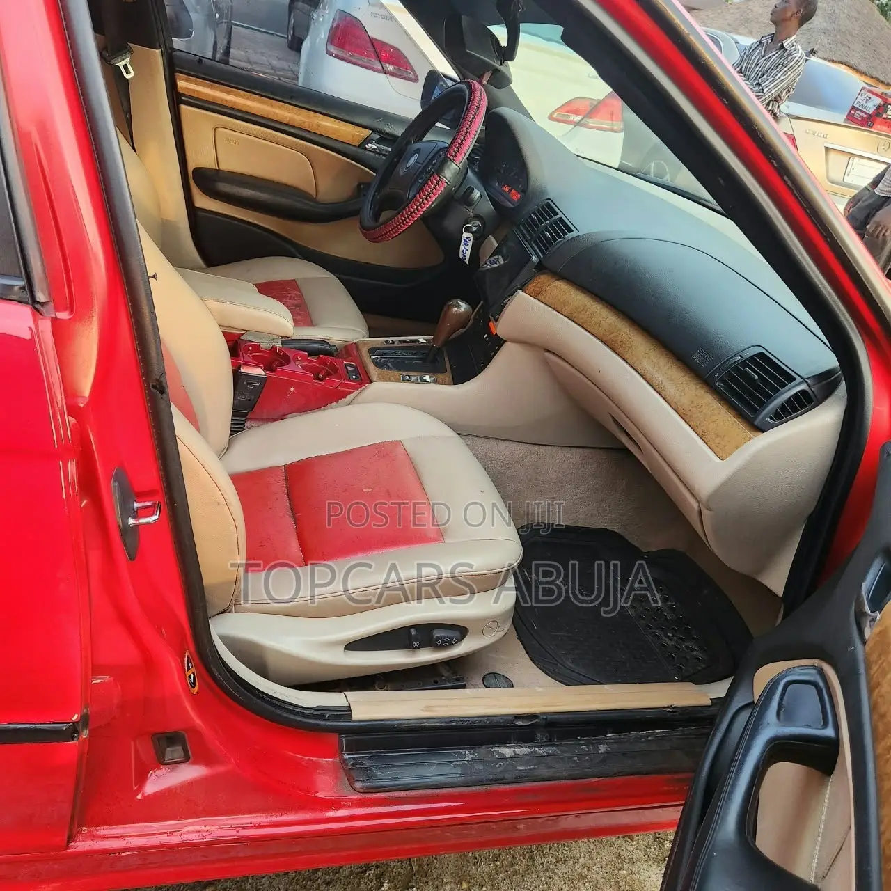 BMW 328i 2005 Red