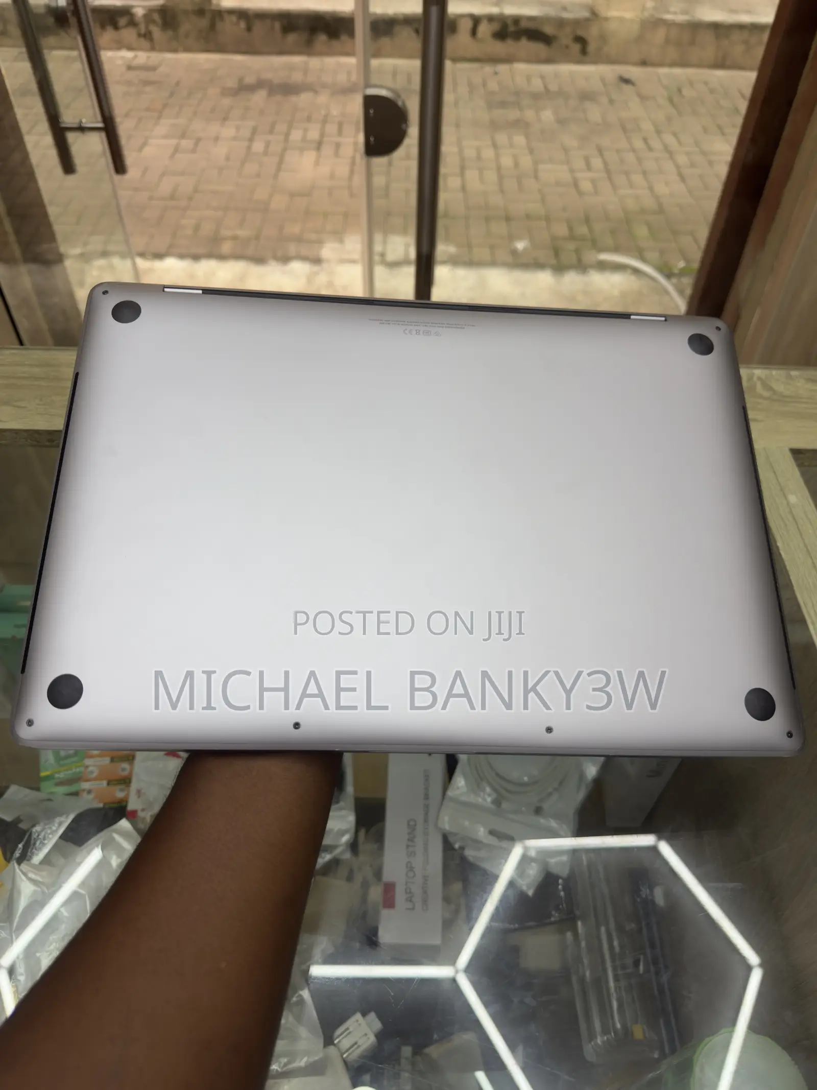 Laptop Apple MacBook Pro 2019 16GB Intel Core i9 SSD 1T