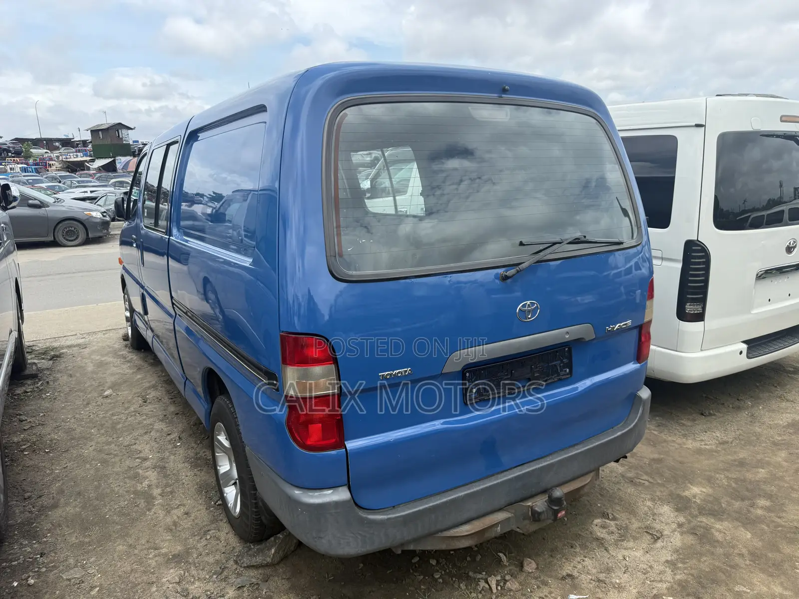 Toyota HiAce 2008 Blue