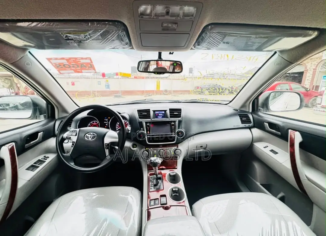Toyota Highlander 2013 White