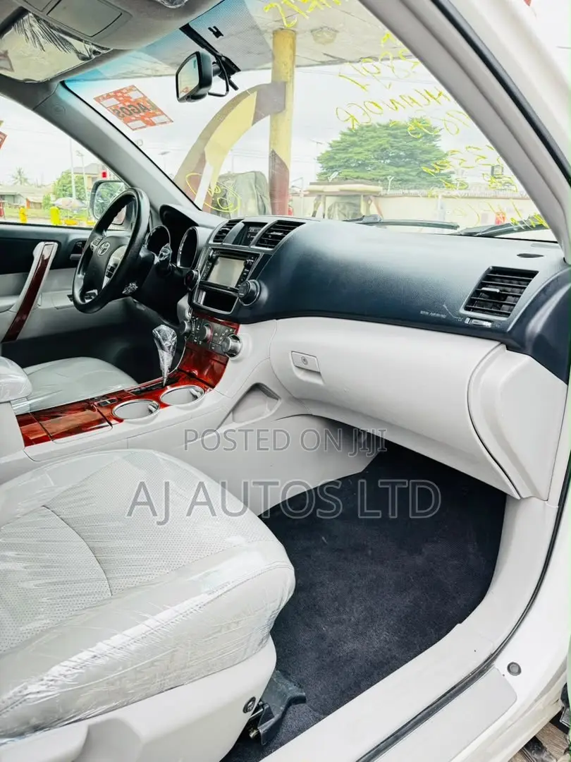 Toyota Highlander 2013 White