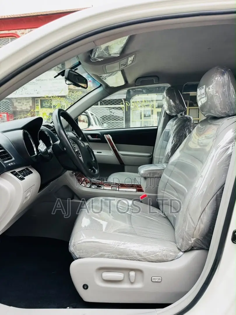 Toyota Highlander 2013 White