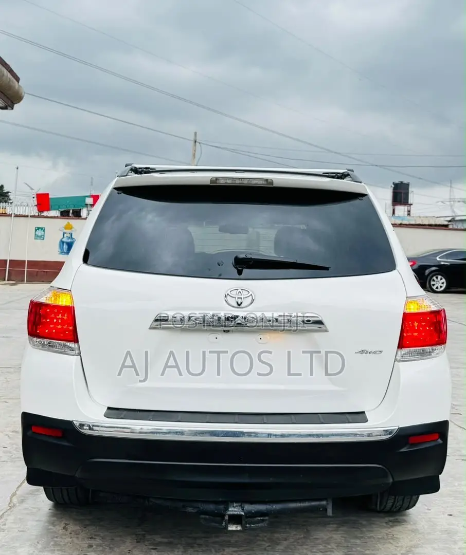 Toyota Highlander 2013 White