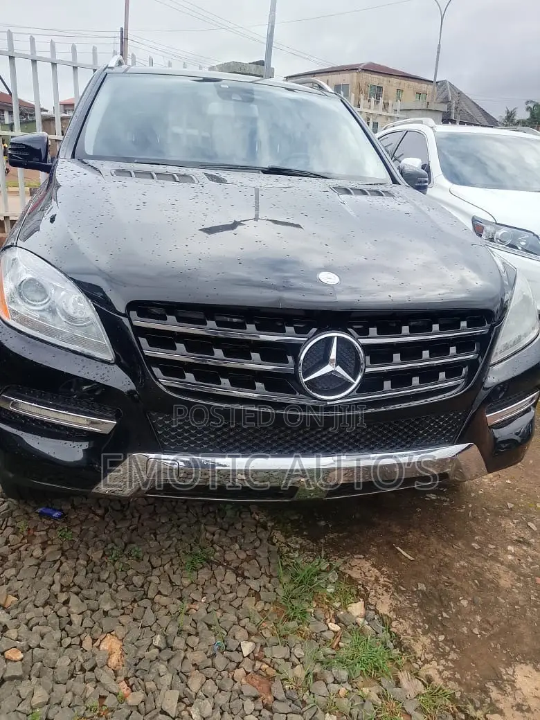 Mercedes-Benz M Class 2013 Black