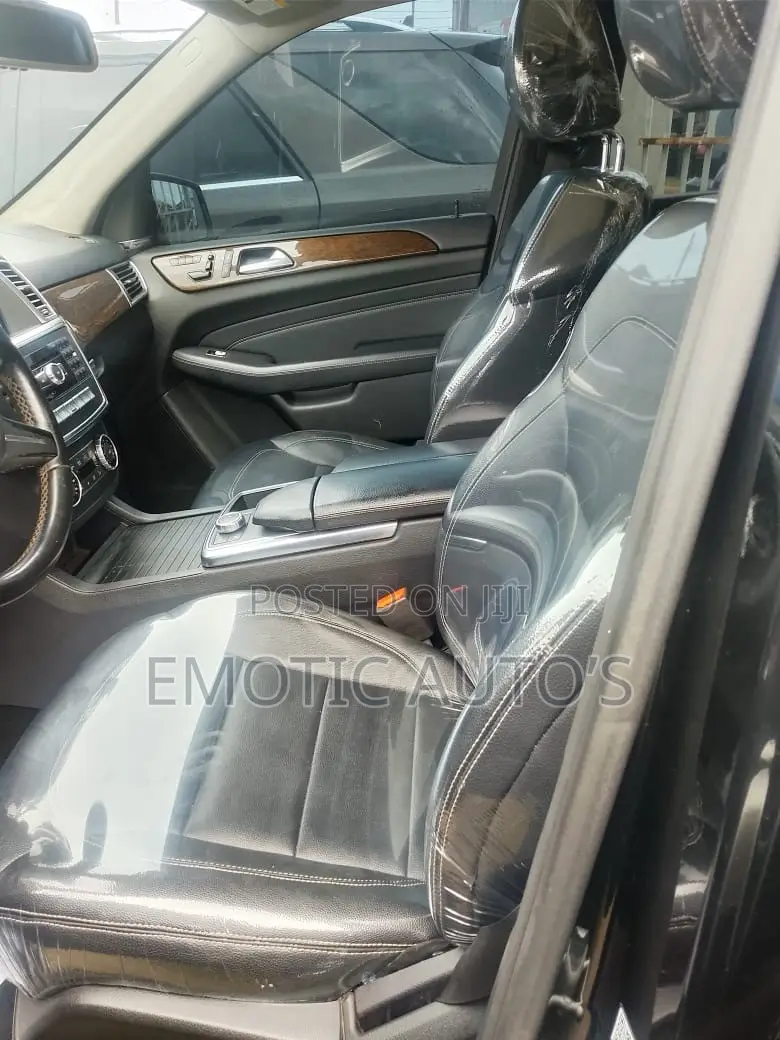 Mercedes-Benz M Class 2013 Black