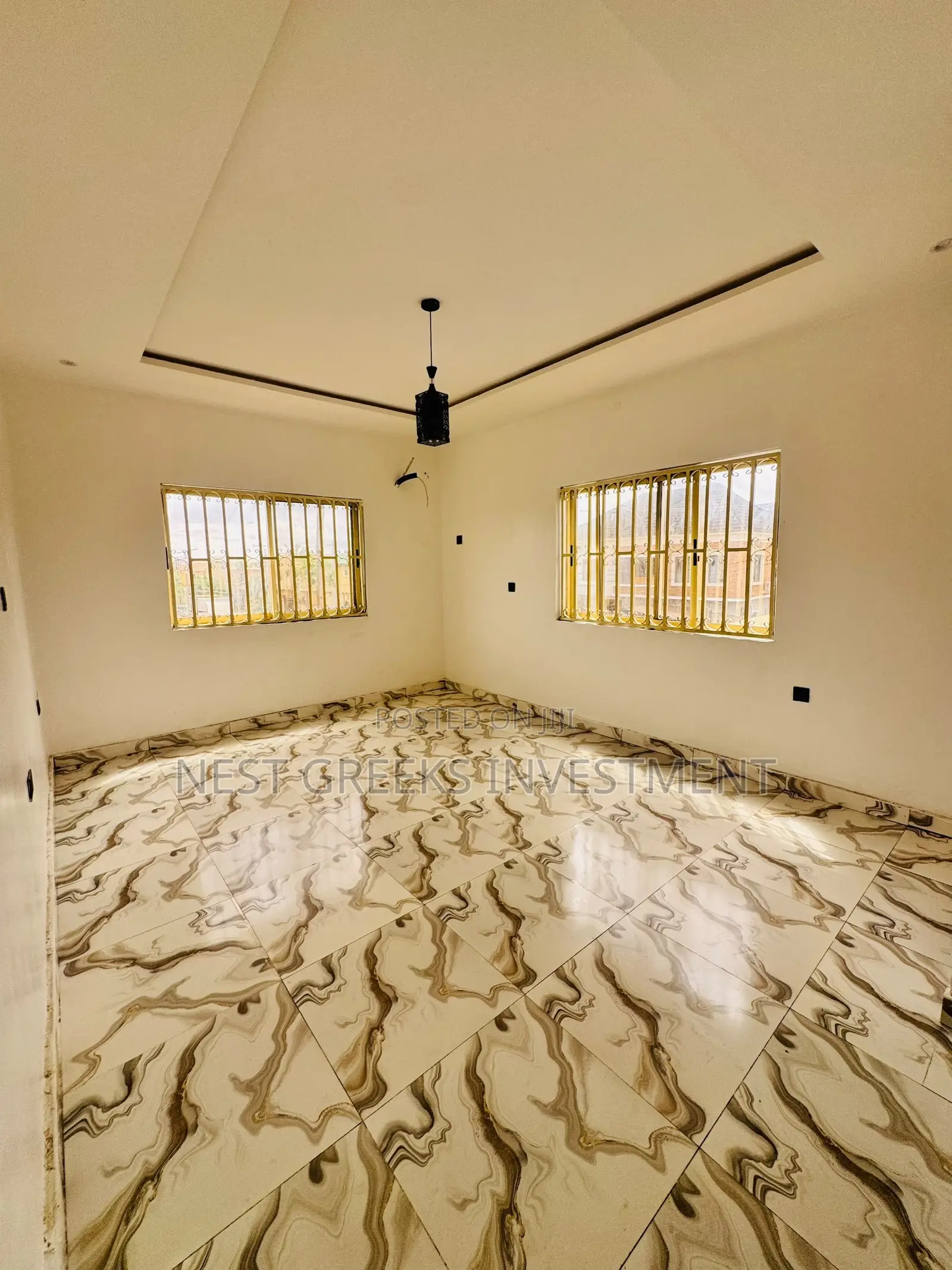 3bdrm Apartment in Ogba for sale