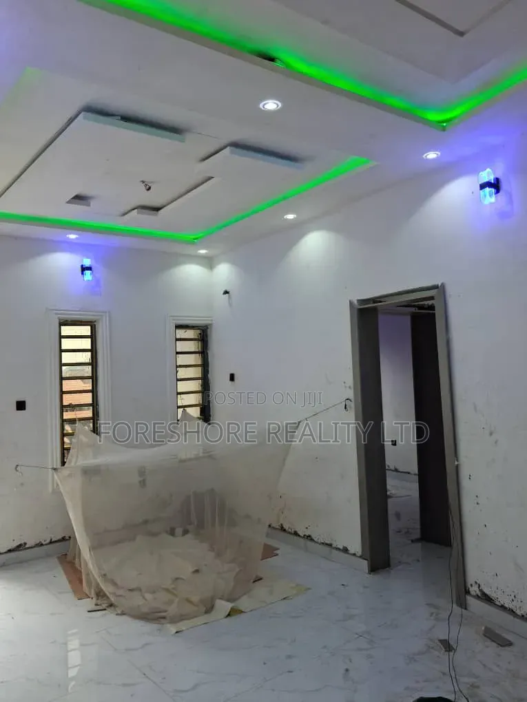 2bdrm Apartment in Chief Natufe, Bode Thomas for sale